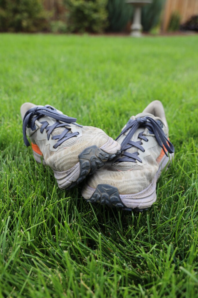 Women's trail running shoes